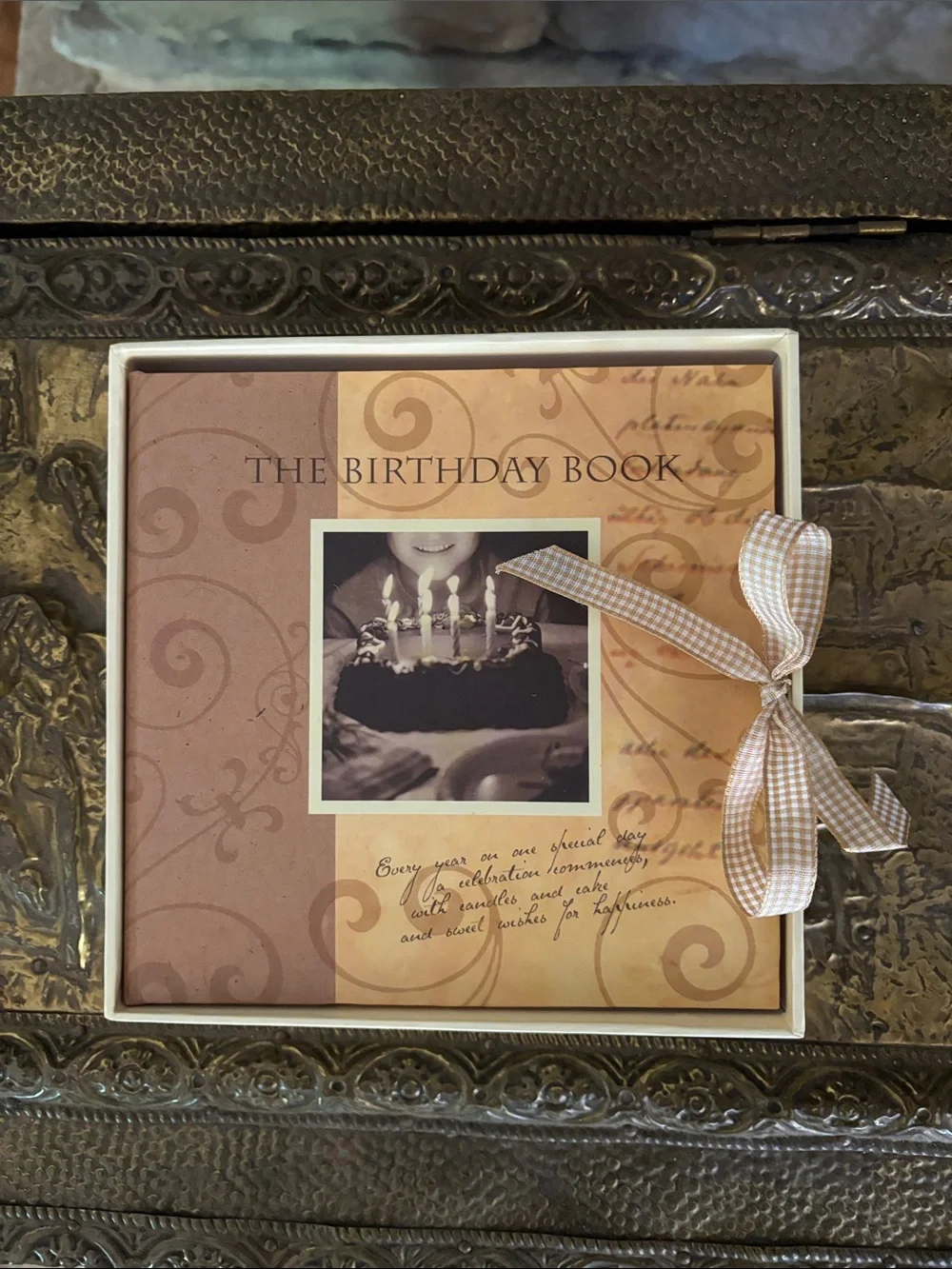 NWT “Once Upon A Family” “Birthday Book” Photo Album with 24 expandable pages.